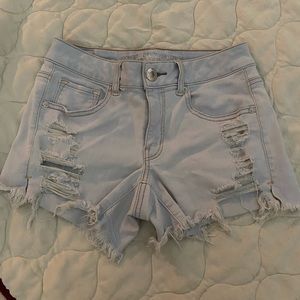 Short shorts with raw hem